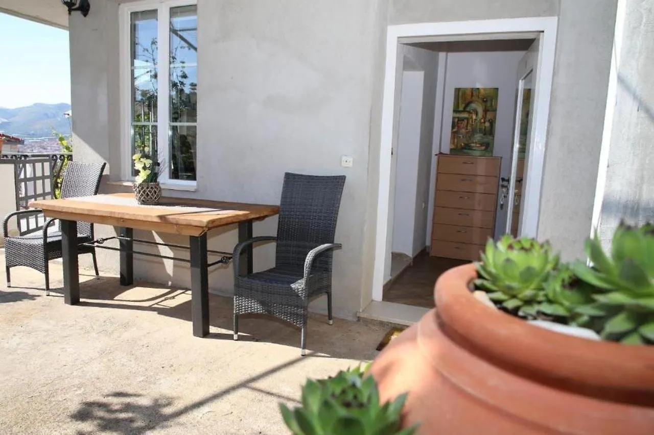 Apartment In Trogir With Sea View, Terrace, Air Conditioning, W-Lan 5065-1
