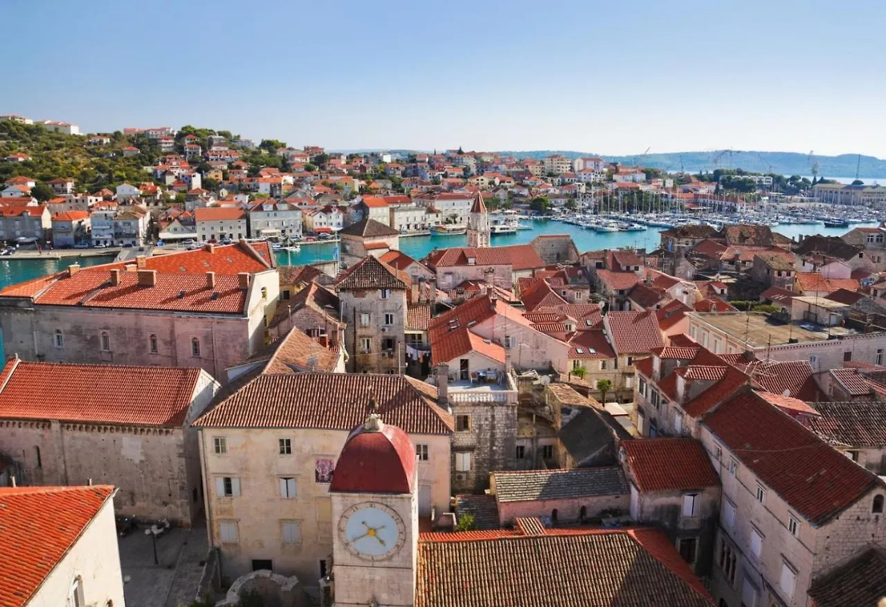 Apartment In Trogir With Sea View, Terrace, Air Conditioning, W-Lan 5065-1 Kroatien